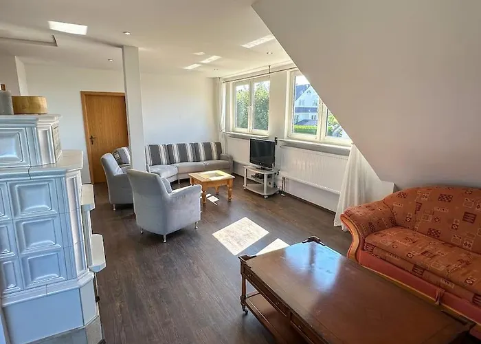 Bovenappartement In Met Balkon En Uitzicht Over Het Bos وينتربرغ